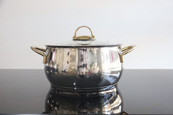Service Inox 9 piéces avec couvercle