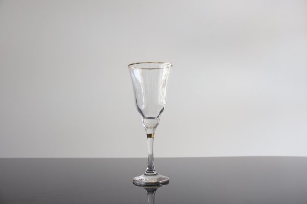 Ensemble de 6 verres triangulaires avec carafe rectangulaire – Image 3