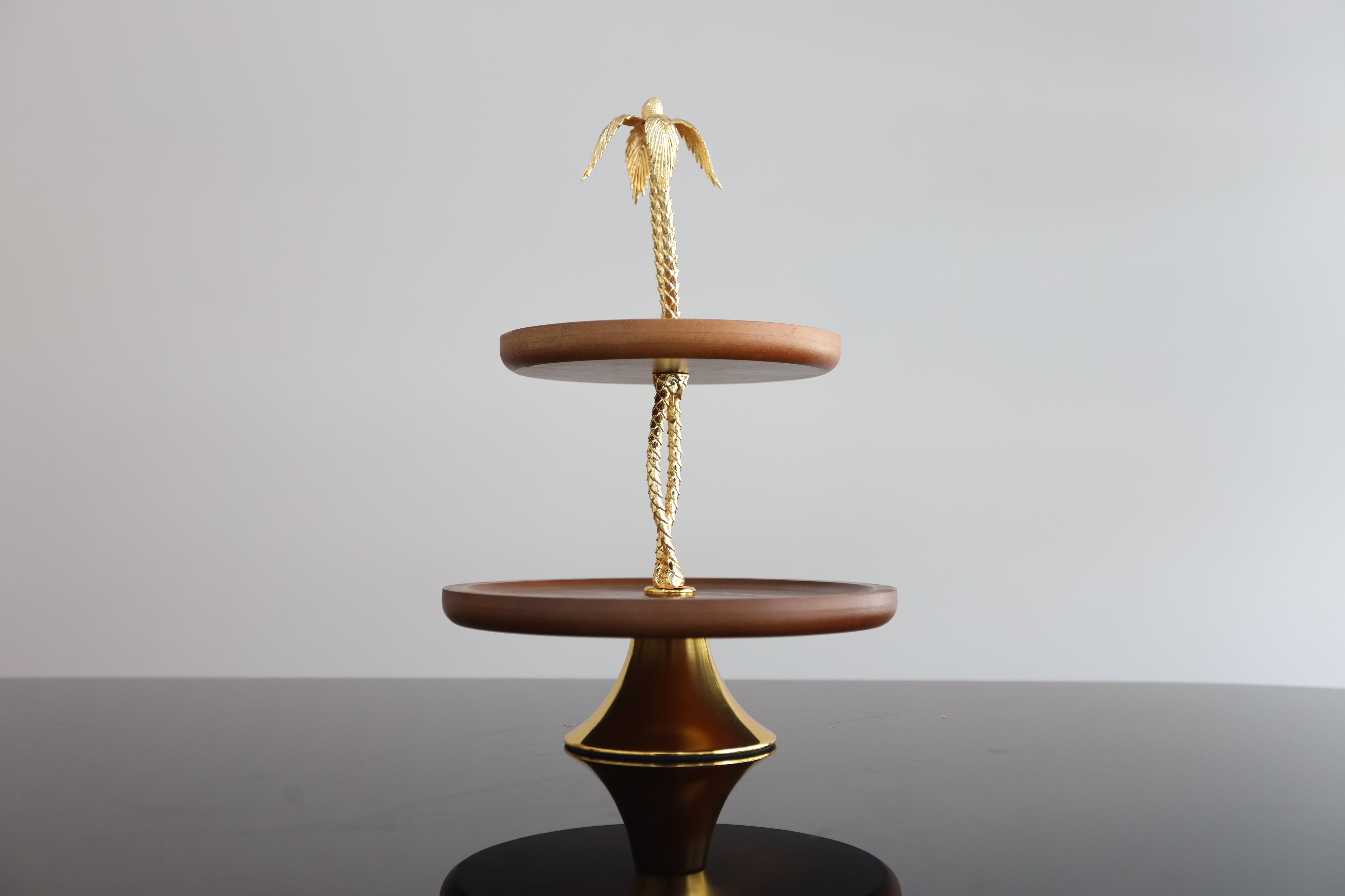 Support en bois rond palme